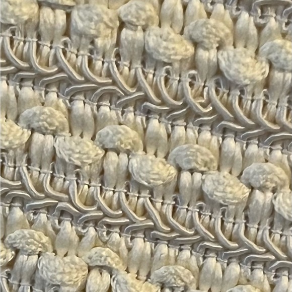 Frazzle Skirt - Mixed Crochet - Picture 7 of 10